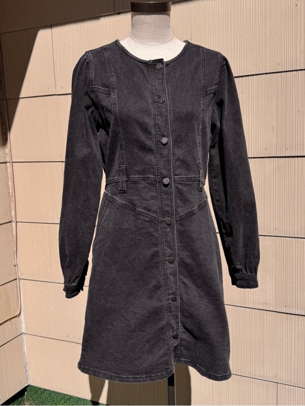 Habitual Washed Black Long Sleeves Denim Dress With Front Pockets  Size Small - Picture 3 of 7